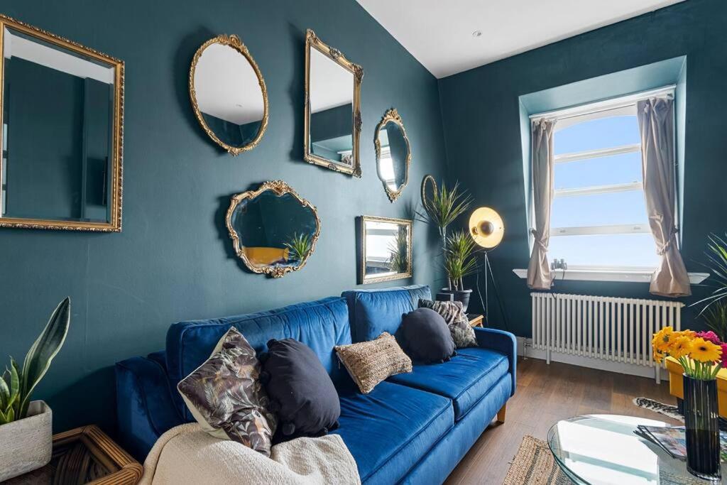 Modern 1 Bed Apartment, Sea Views, Free Parking, Wifi, Netflix Тинмут Экстерьер фото